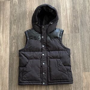 Ariat Black Quilted Hooded Puffer Vest
